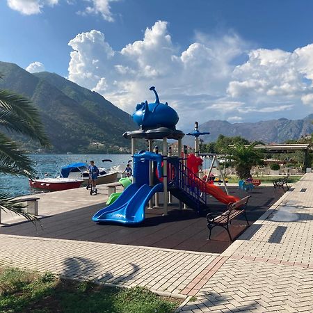 Bay Mola Home Kotor Exteriör bild